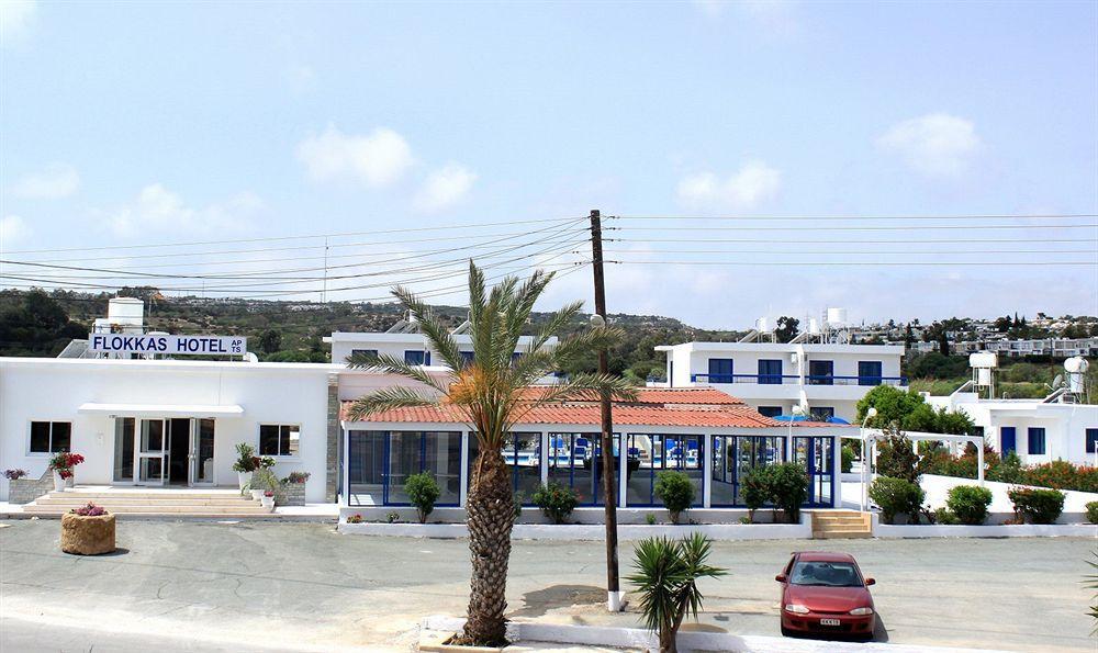 Flokkas Hotel Apartments Protaras Exteriör bild